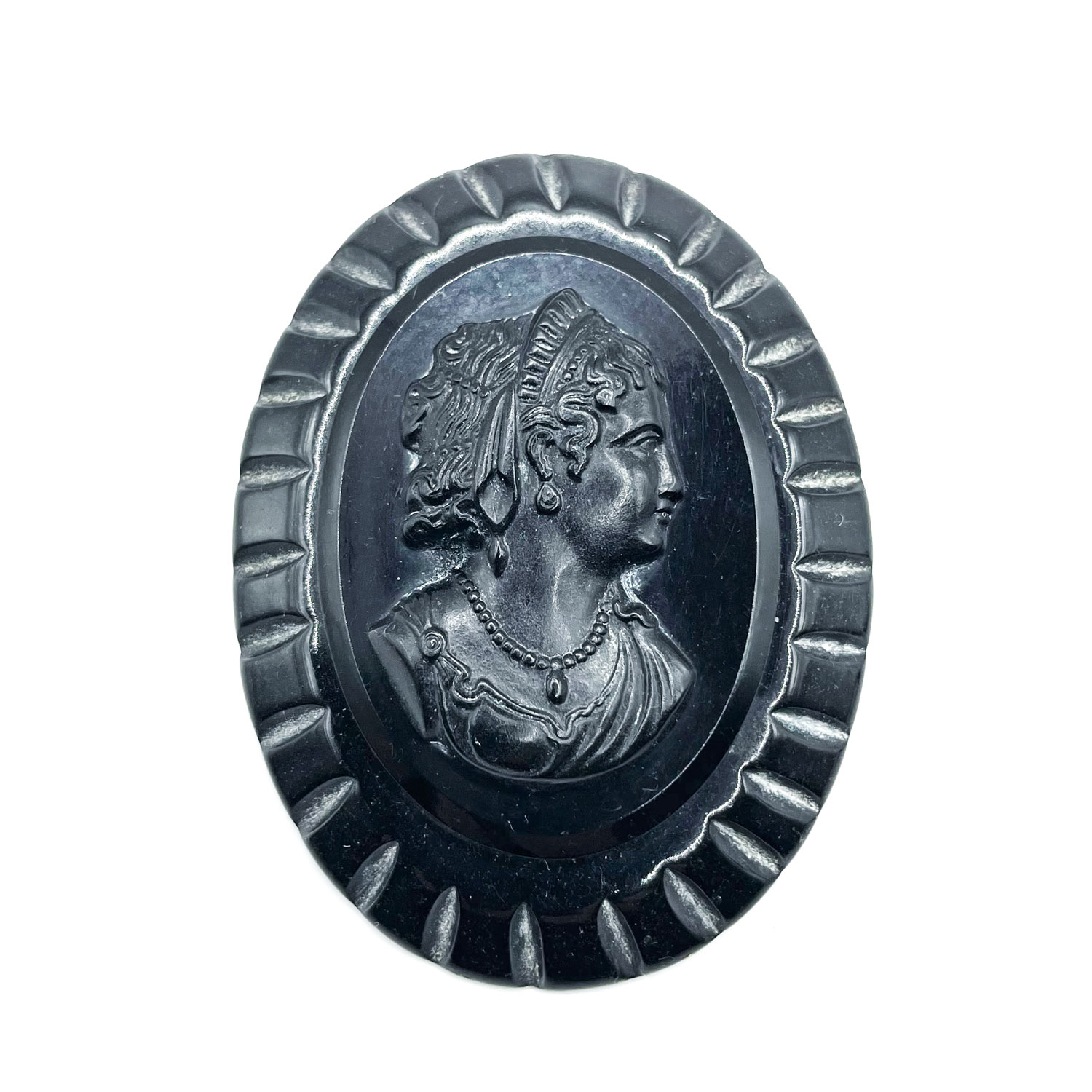 1940s lucite and bakelite cameo brooch