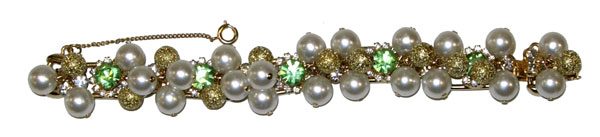 Vintage Juliana rhinestone and faux pearl bracelet