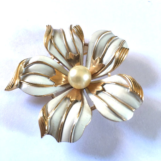 Trifari pearl brooch