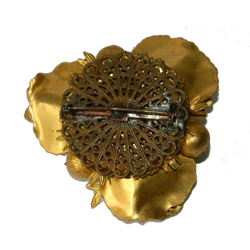 1930's floral brass brooch