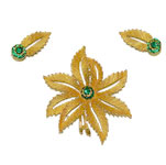 Green rhinestone brooch and earring set
