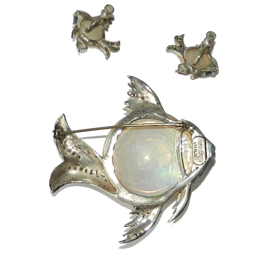 1940's Coro Angelfish jelly belly brooch