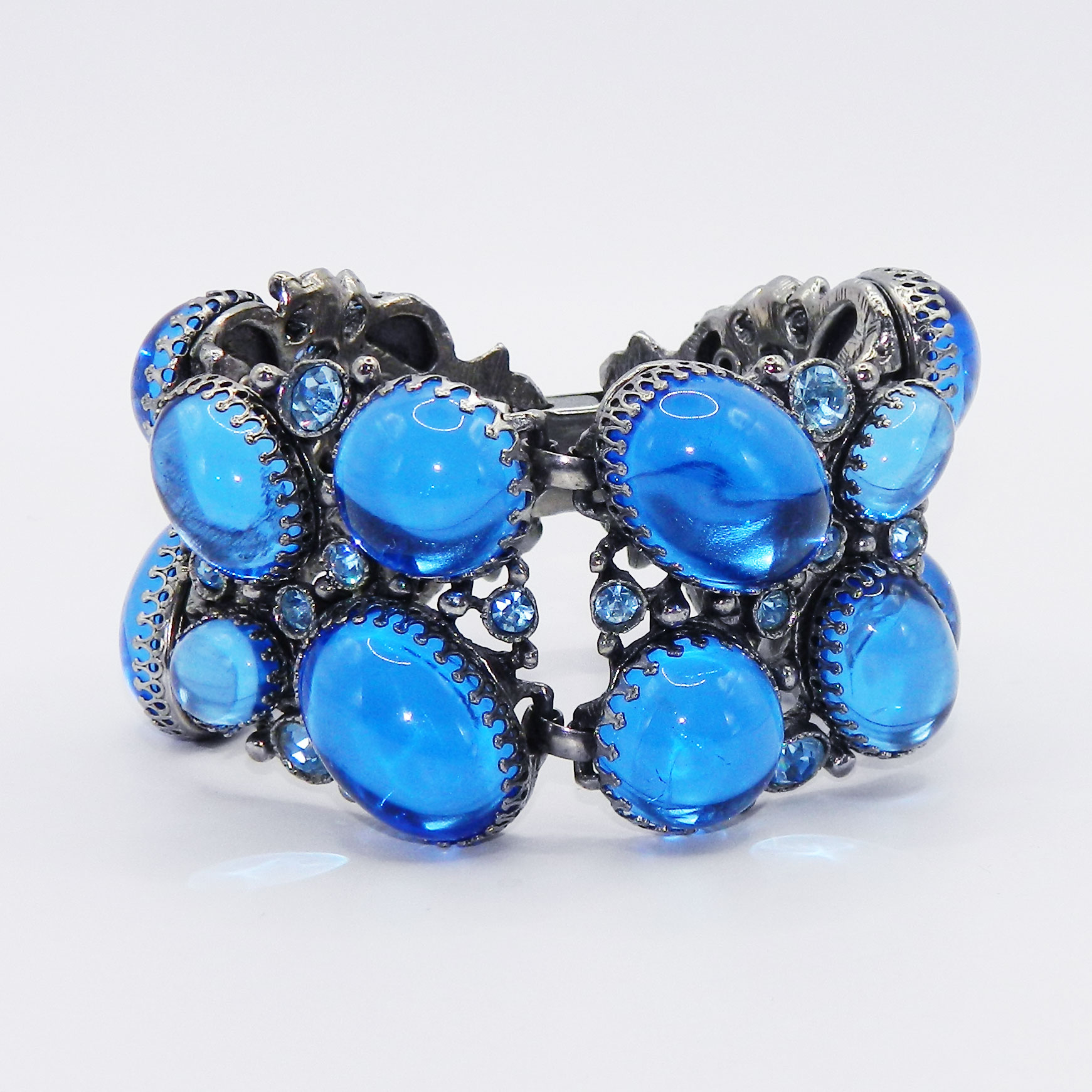1950s Selro blue cabochon bracelet