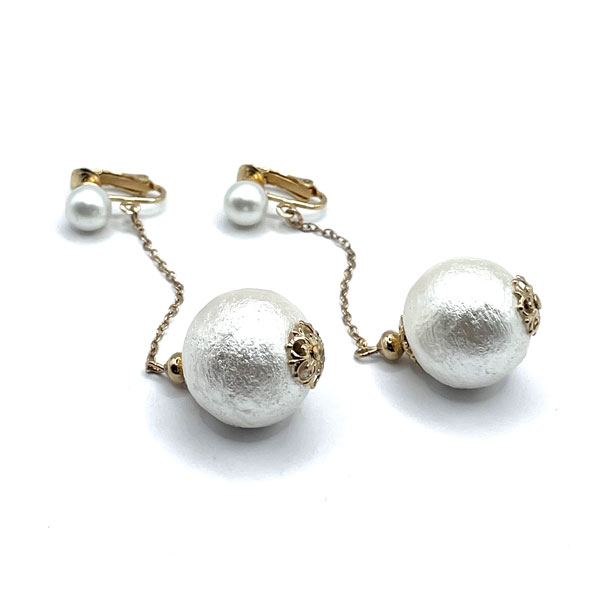 Sarah Coventry faux pearl drop earrings