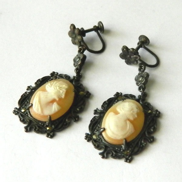 Vintage cameo drop earrings