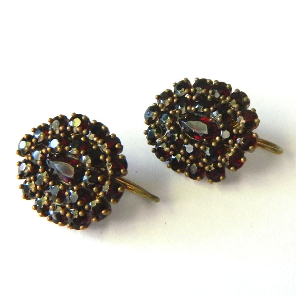 antique garnet earrings