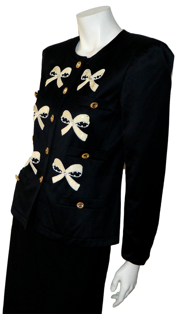 Vintage Escada buttons and bows blazer