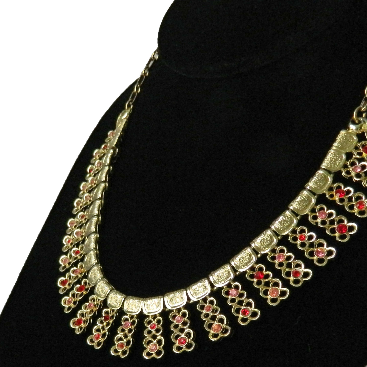 1950s pink rhinestone necklace