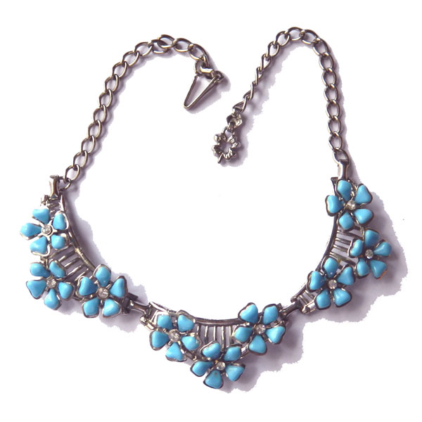 Rhinestone blue flower necklace