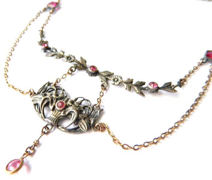 Antique Art Nouveau festoon necklace