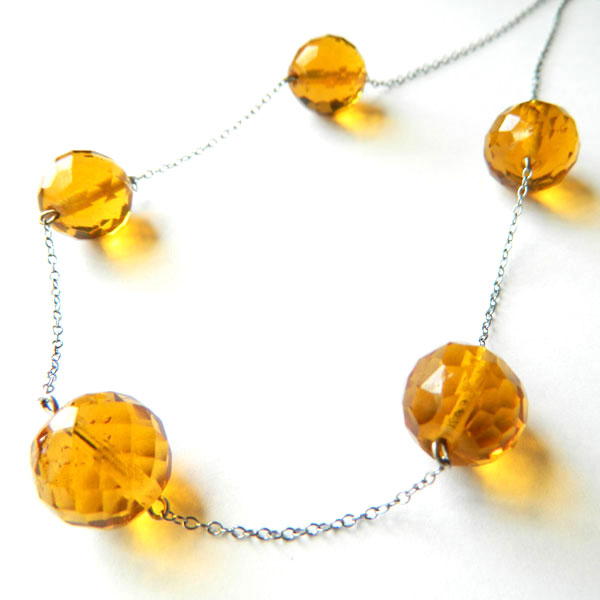 1920's amber glass necklace