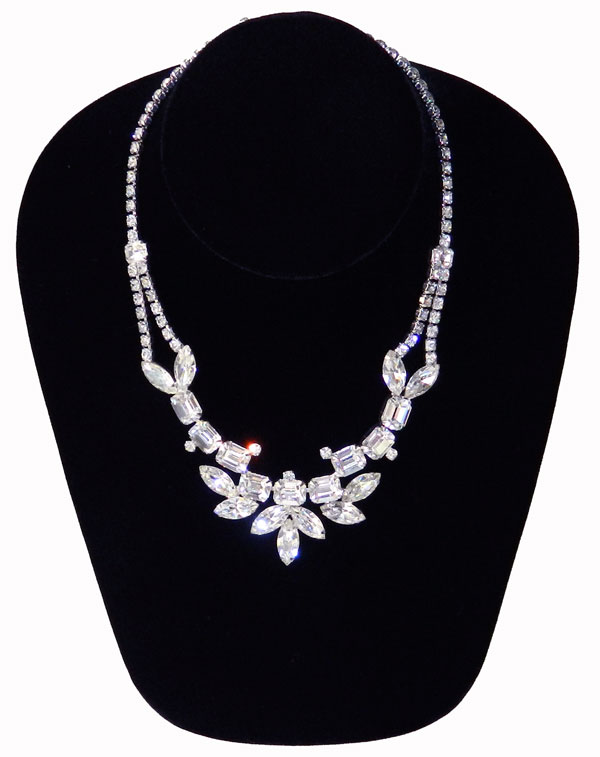 Weiss rhinestone necklace