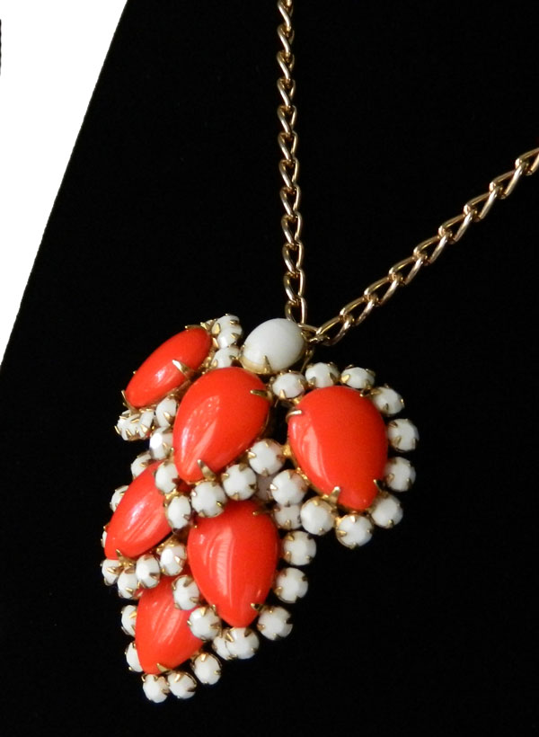 Schreiner rhinestone necklace and earring set