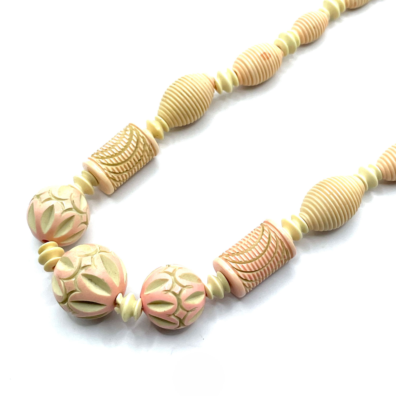 1930s celluloid bead necklace