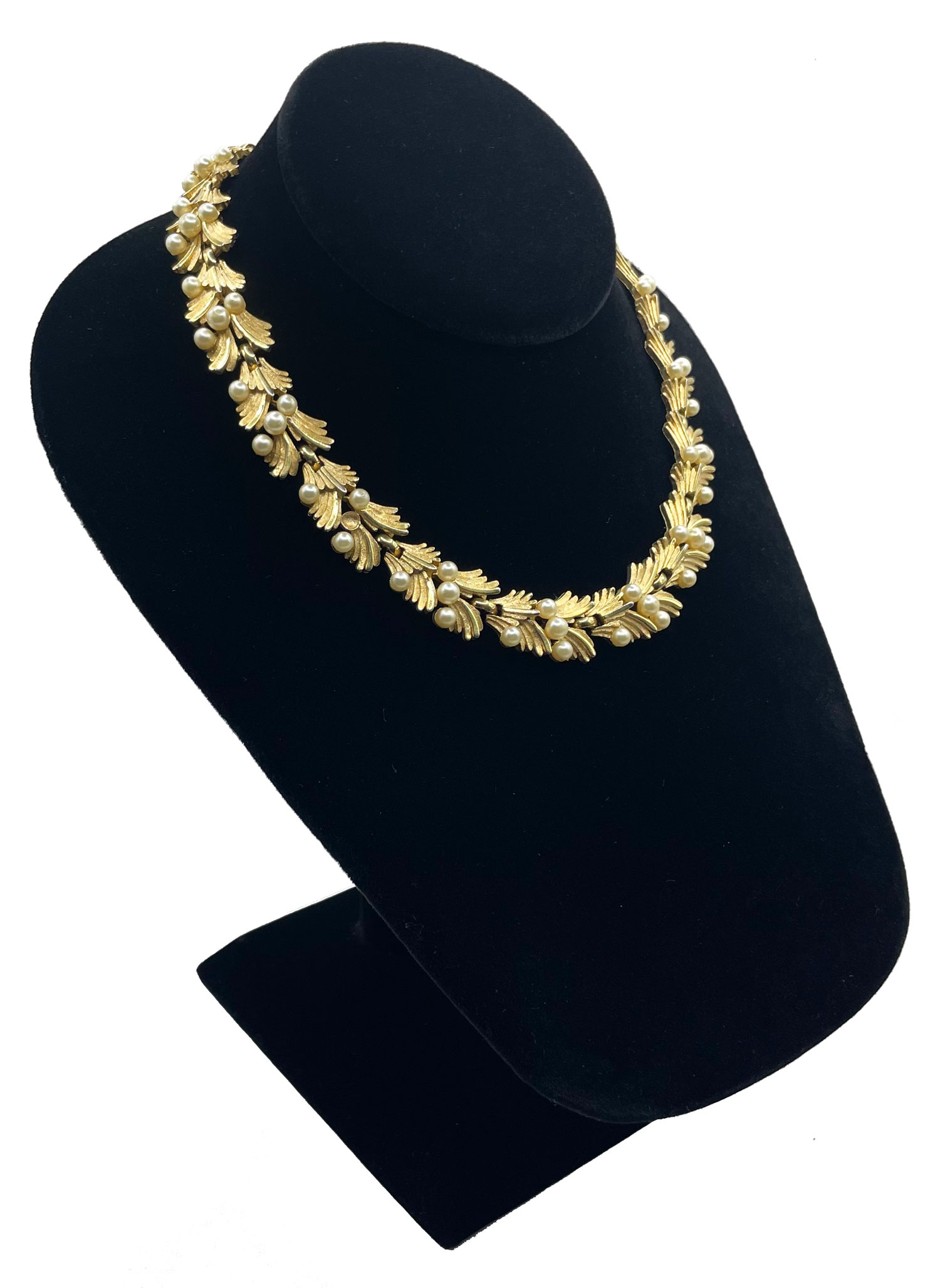 Trifari pearl necklace