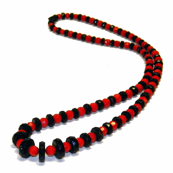 Vintage black and red glass bead necklace