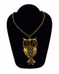 Vintage 1970's owl pendant necklace