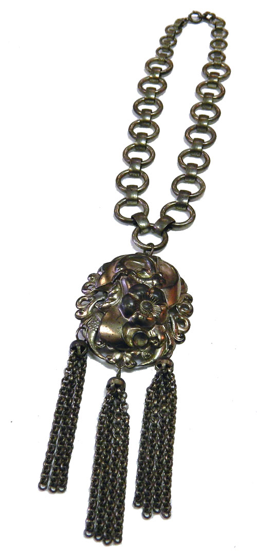 Vintage silver mesh modernist choker necklace