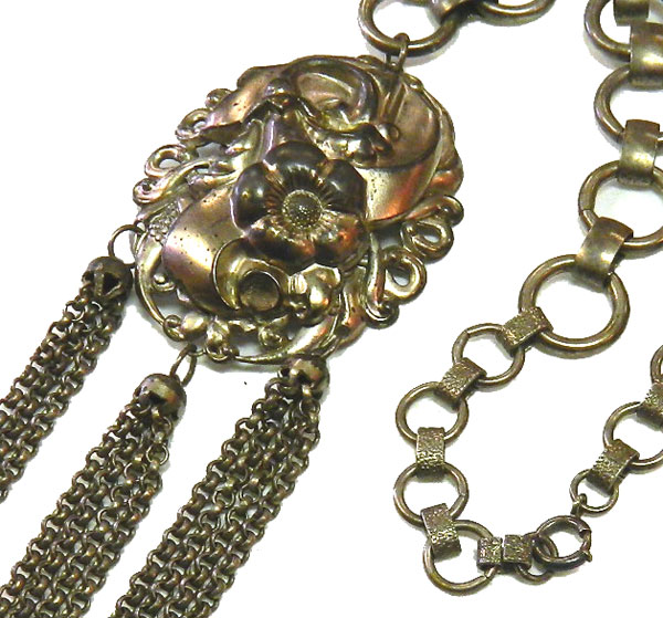 victorian pendant necklace
