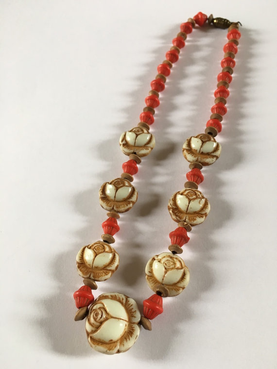rose bead necklace