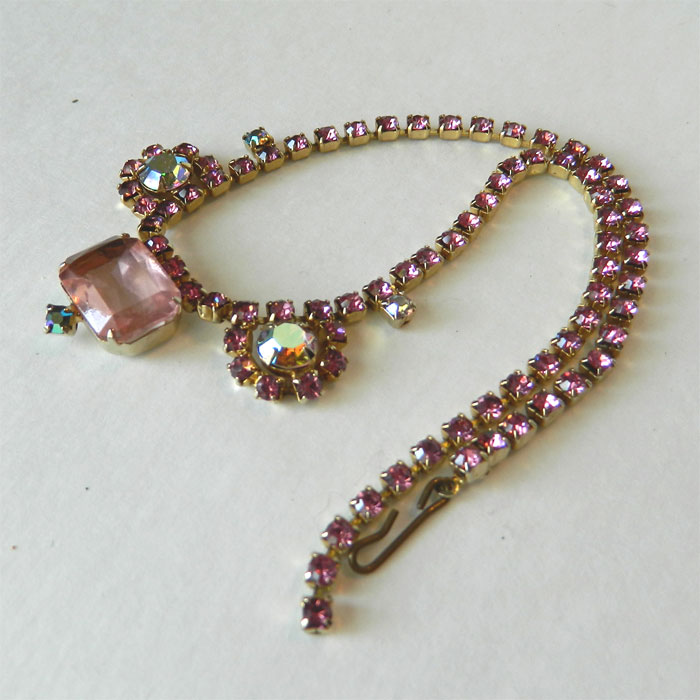 1950's pink rhinestone necklace