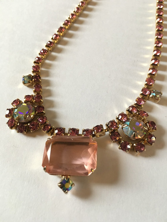 Pink rhinestone necklace