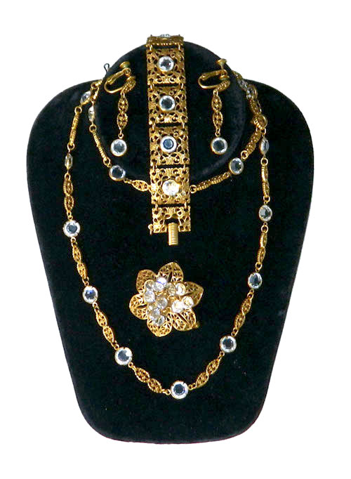 1950's Goldette 4 piece necklace set