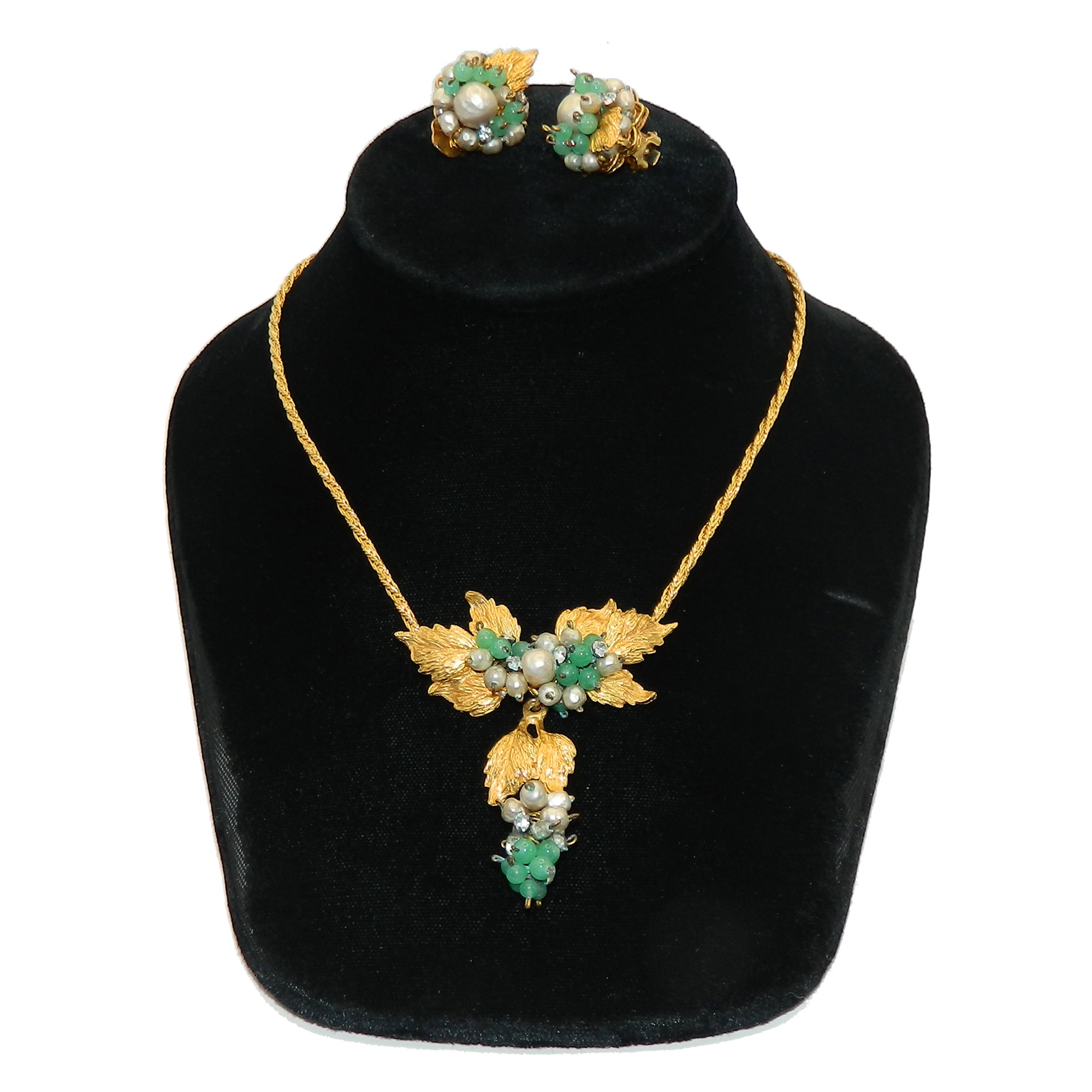 DeMario green grapes necklace and earring set
