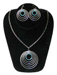 Pendant necklace and earring set