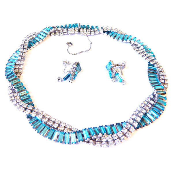 Weiss rhinestone necklace