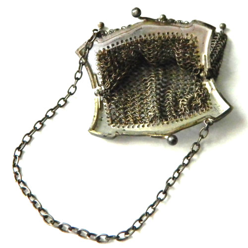 Antique mesh handbag