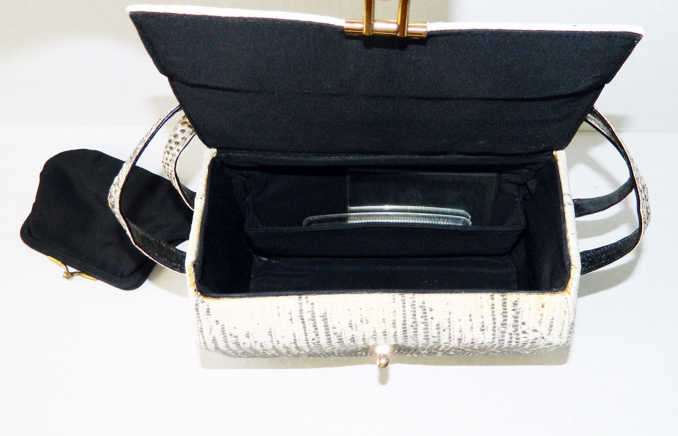 1940's faux ostrich leather purse