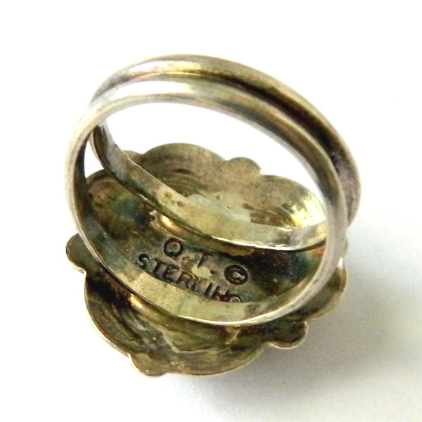 QT sterling ring