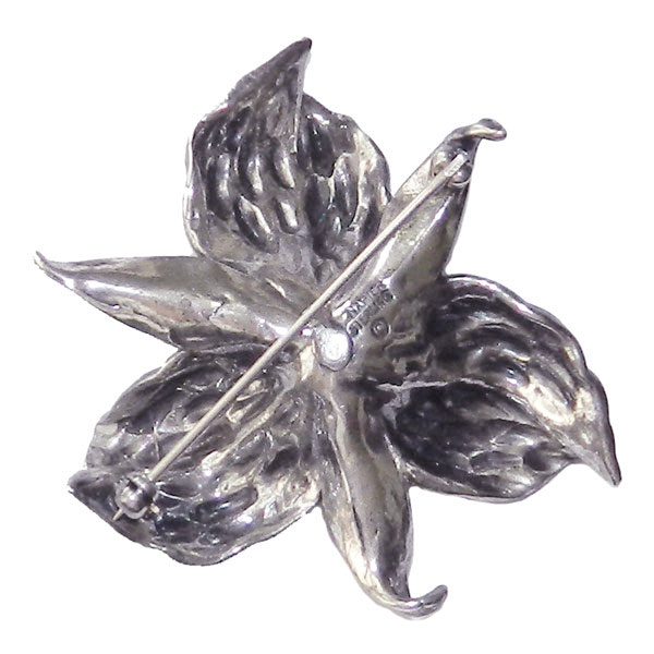 Sterling trillium brooch