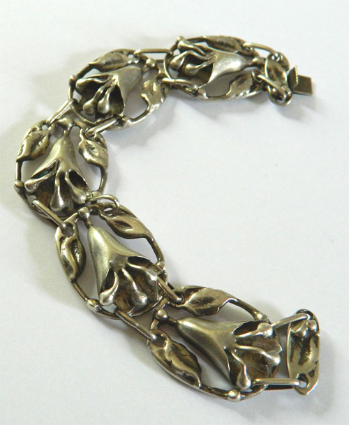 Sterling silver lily bracelet