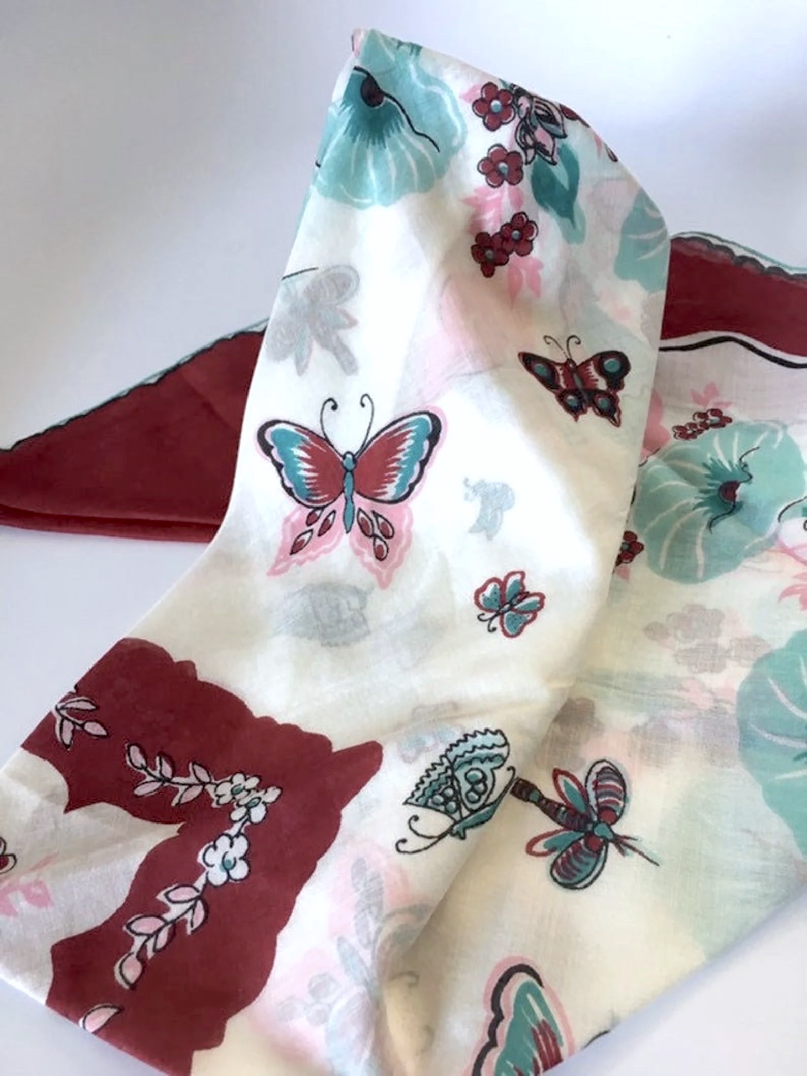 1950s linen petunia scarf