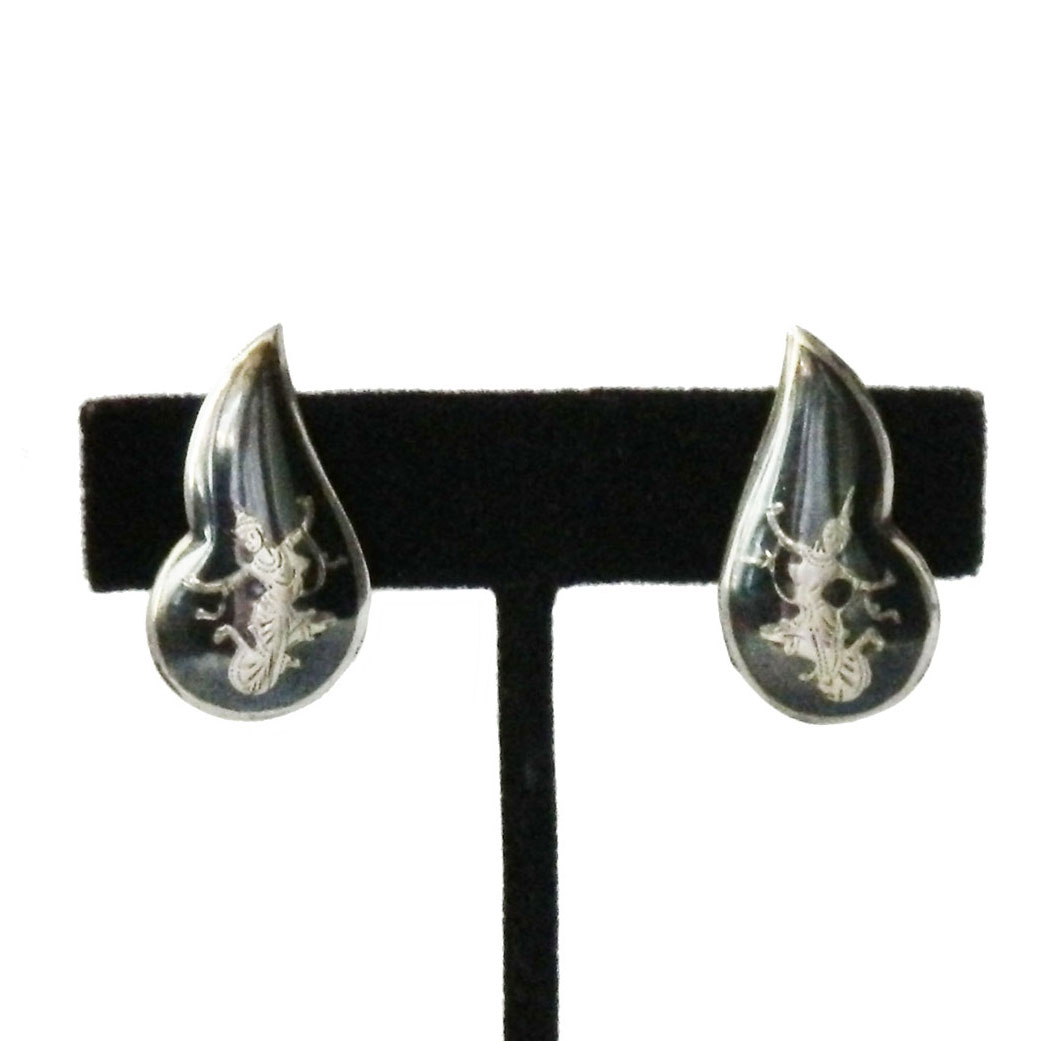 1950s Siam silver earrings\