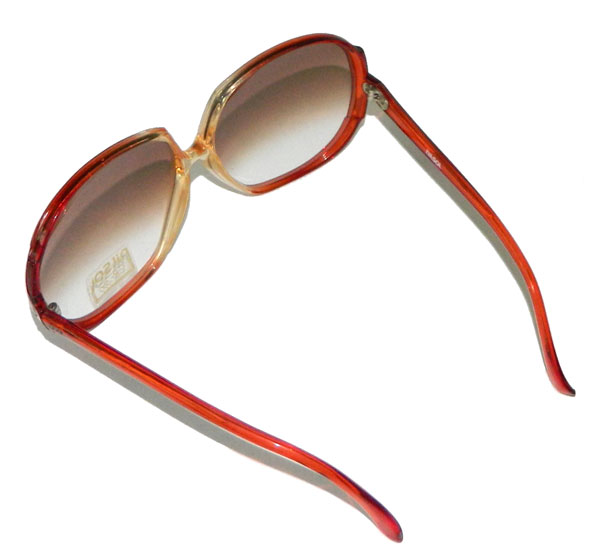 1970's oversize sunglasses