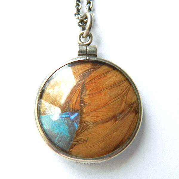 Butterfly wing pendant necklace