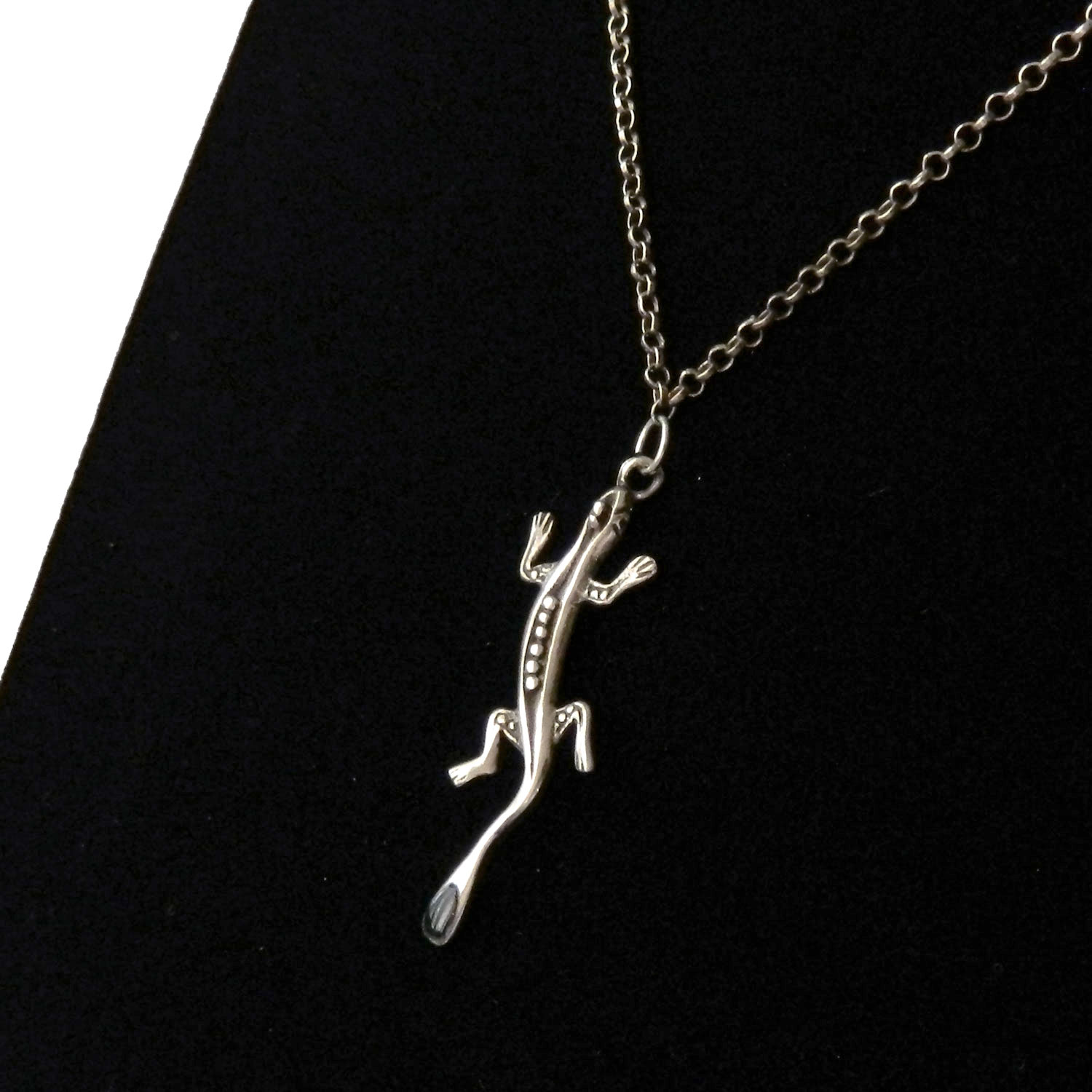 Sterling silver gecko pendant necklace