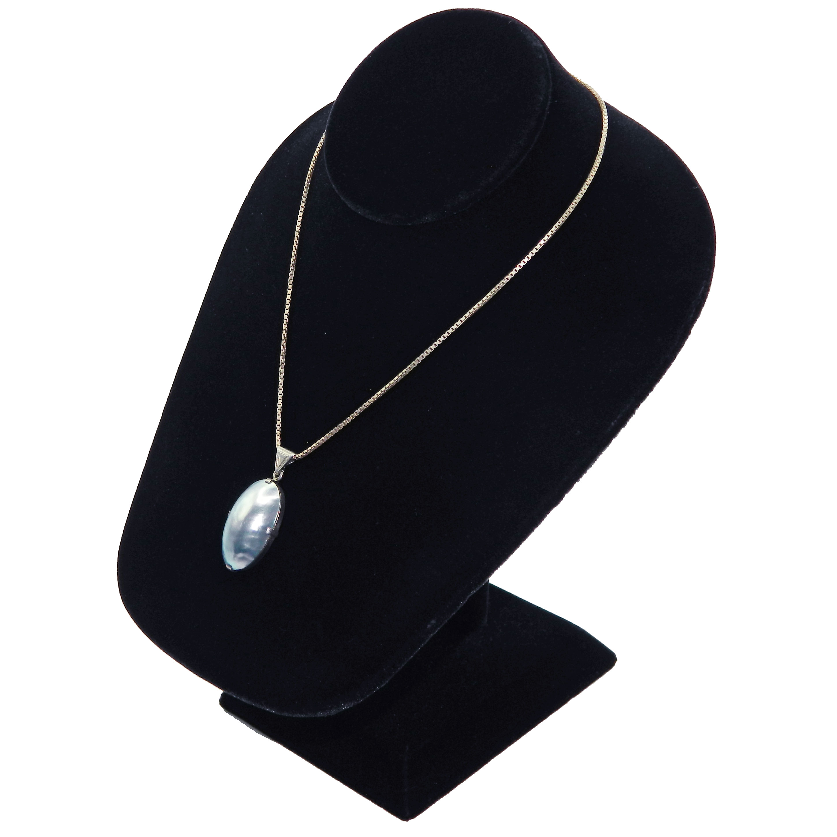Sterling silver mother of pearl pendant necklace