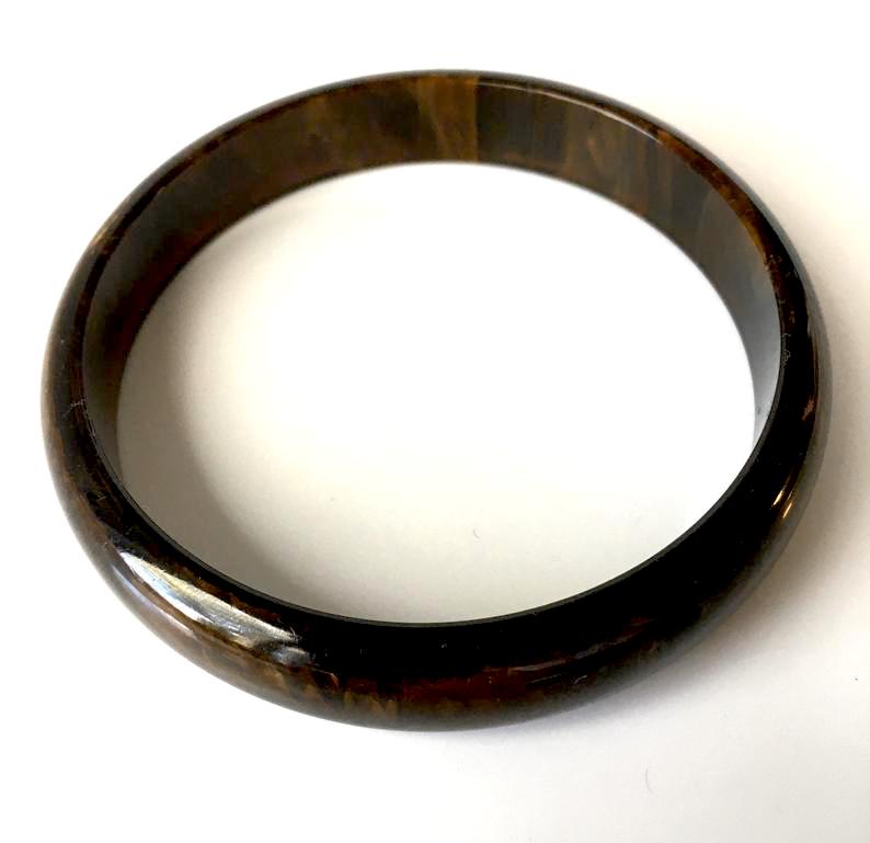 bakelite bangle bracelet