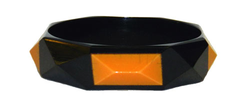 1930's black and mustard yellow bakelite bangle bracelet