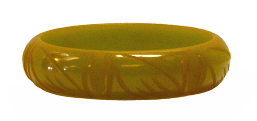 Vintage carved pea soup color bakelite bangle