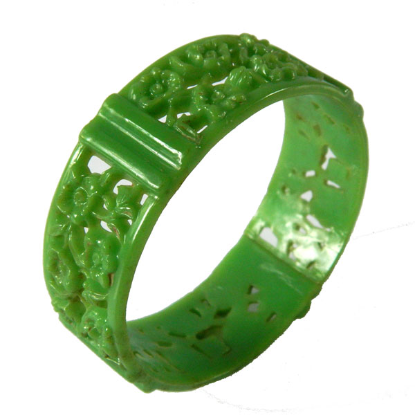 1930's celluloid bangle bracelet