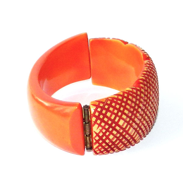 bakelite clamper bracelet