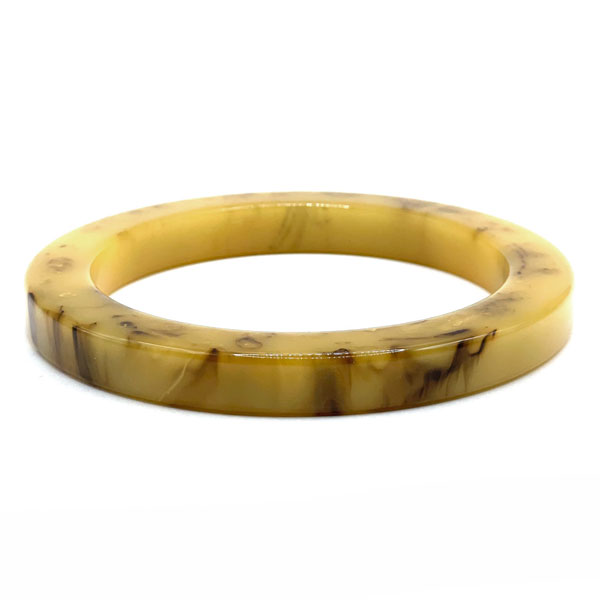 Carmel bakelite bangle