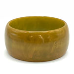 Bakelite bangle bracelet