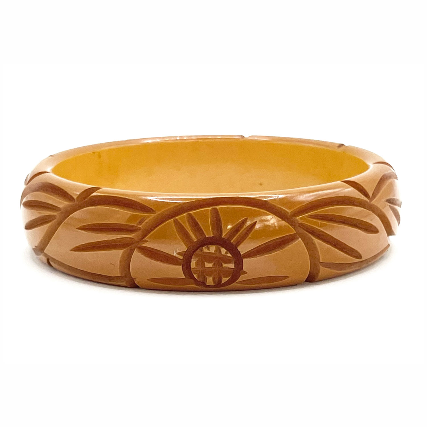 Art Deco bakelite bangle