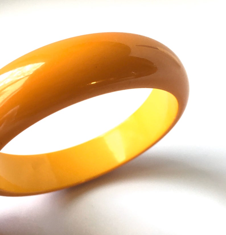 bakelite bangle